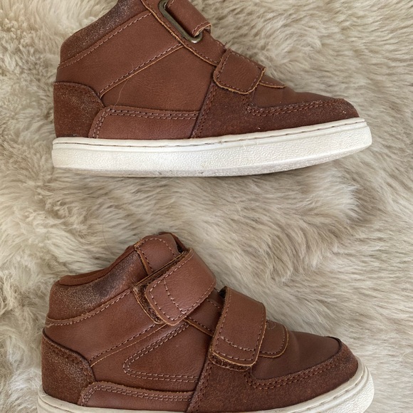 Children’s Place Toddler High Tops - Picture 5 of 5